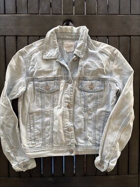 American Eagle Jean jacket Size Small
